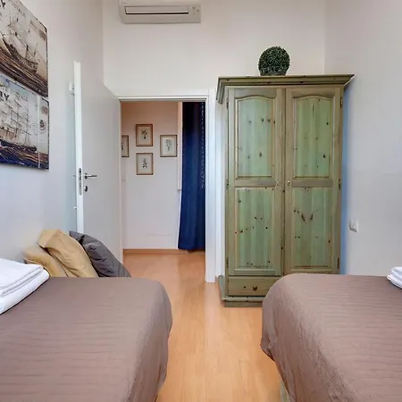 Apartment Cappelle Medici Florence